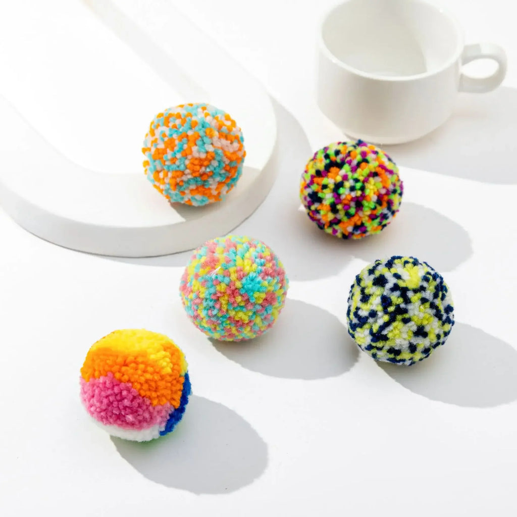 Cartoon Yarn Ball Cat Toy