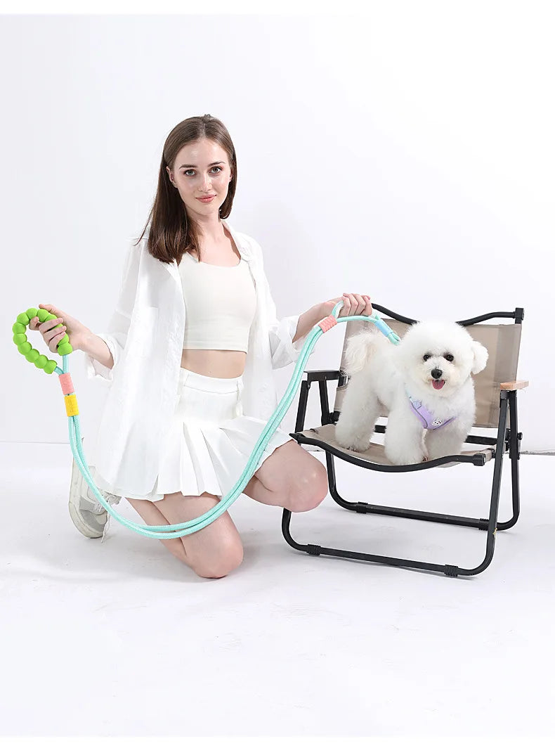 Anti-Slip Nylon Dog Lead — Lightweight & Wear-Resistant